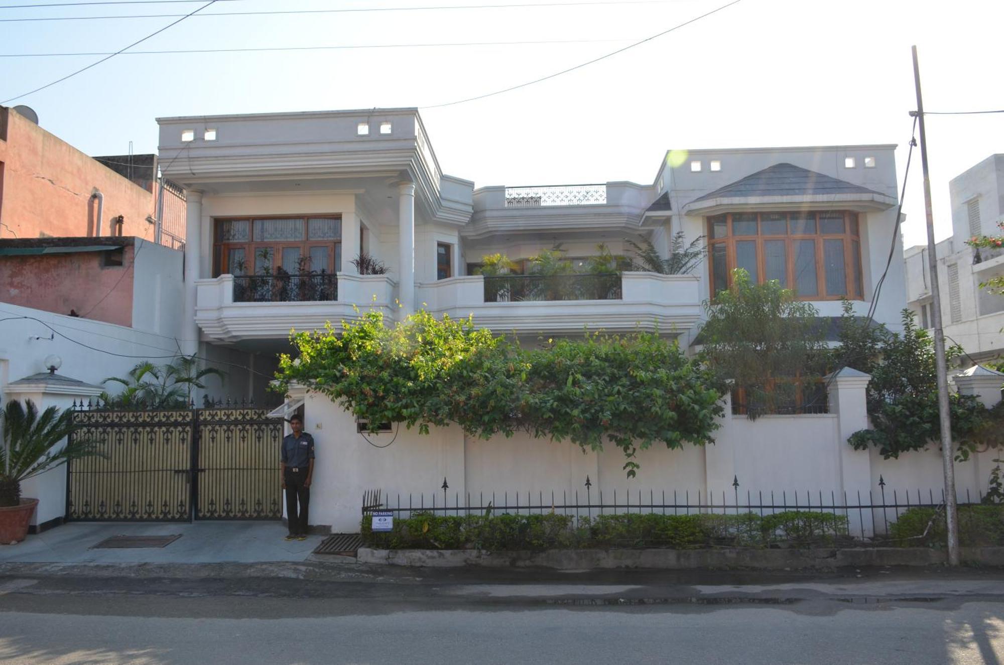 Sandy'S Homestay 贾姆穆 外观 照片